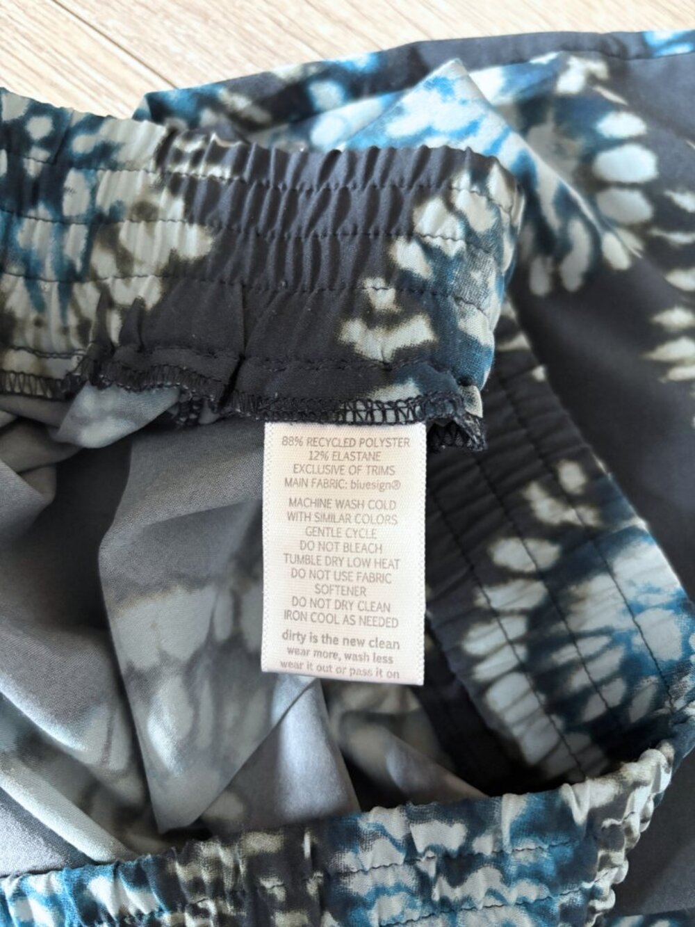 Toad&Co Sunkissed Pull On Shorts Big Sky Blue Tie Dye Womens Medium Gorpcore - Picture 12 of 13